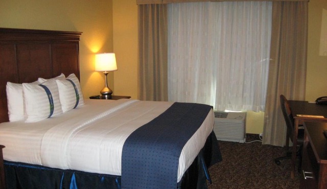 Holiday Inn Montgomery Airport South by IHG