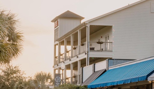 Hotel Whiskey in Pascagoula