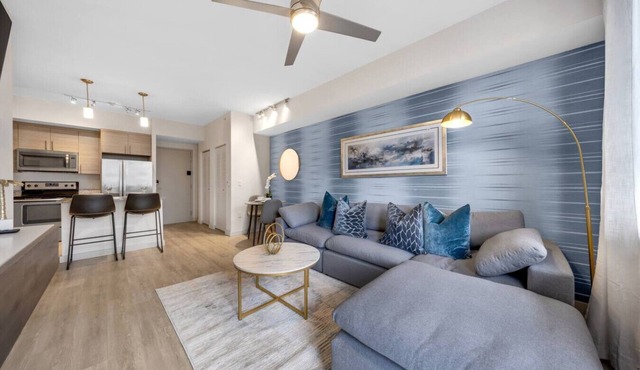 Isla Blue in DTWN 3 Min From Las Olas