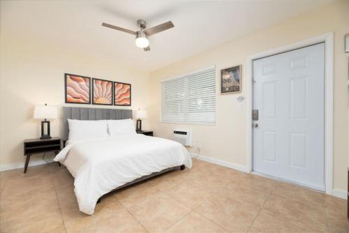 Just Off Wilton Drive Apt 7
