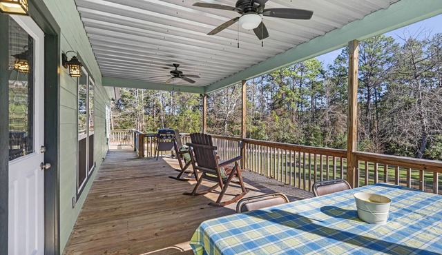 Kiki's Cottage at Lake Sam Rayburn