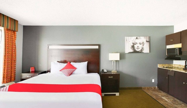 King Bed | Smoking|Texarkana