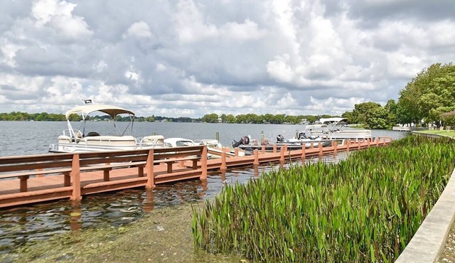 ☀️ King Condo w/Sunroom, Lakeside Pool and Waterfront Park