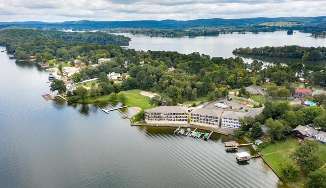 Lake Hamilton Condo Beautiful View B2
