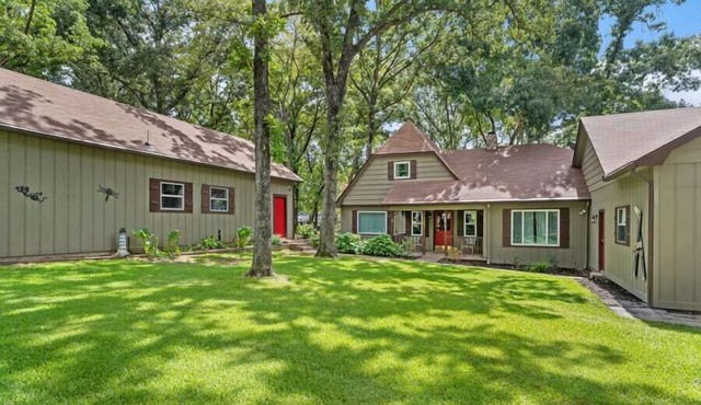 Lakefront Retreat, Hot Tub, Dock, Jet Ski Rental