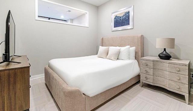 Landing Apartments - The 600
