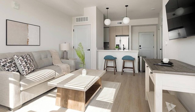 Landing | Beautiful 1BD, Gym, Clubhouse