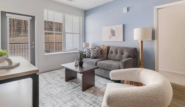 Landing | Chic 2BD, Clubhouse, Gym