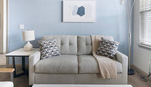 Landing | Chic 2BD in Bellview Acres Whiting
