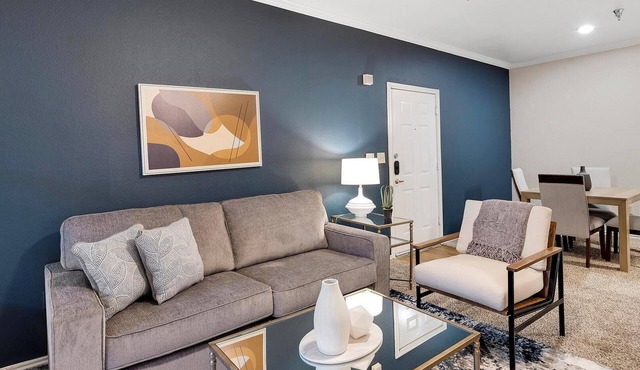 Landing | Incredible 1BD, Gym