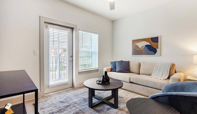 Landing | Spectacular 1BD, Yoga Studio, Gym