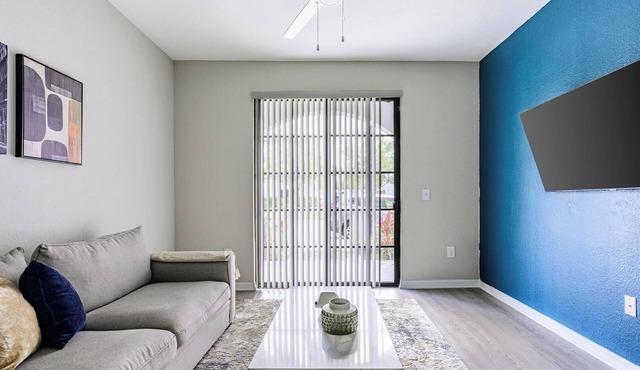 Landing | Spectacular 2BD, Gym, Clubhouse