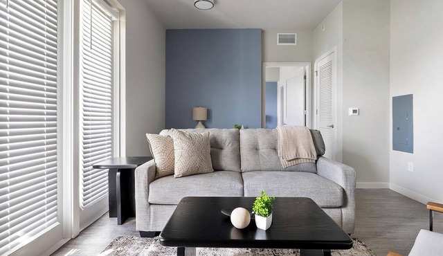 Landing | Spectacular 2BD, Gym, Clubhouse