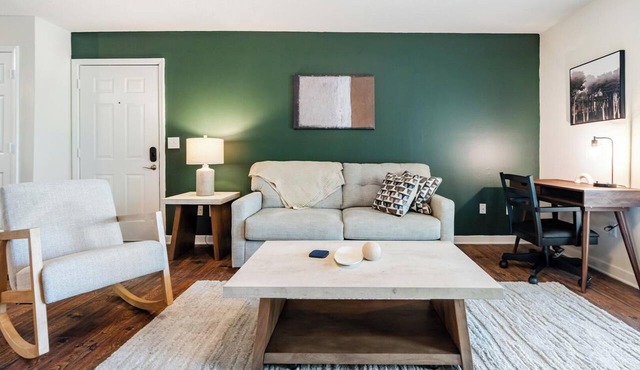 Landing | Stunning 3BD, Game Room, Clubhouse