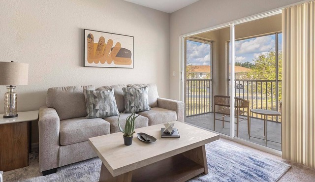 Landing | Stylish 1BD, Clubhouse, Tennis Court