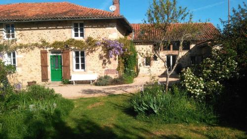 Les Trois Chenes in Videix