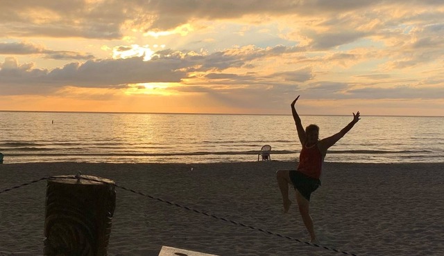 LIFE COACH hosts Lakefront Retreat