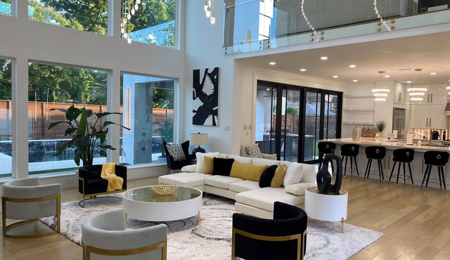 LUXE! New Luxury Mansion in the Prestigious Dallas Preston Hollow Neighborhood
