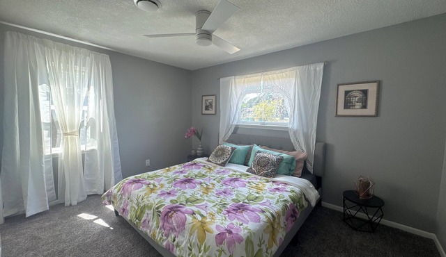 LuxModern Sparkling Clean 3BR 2BA by Ft. Hood-King Bed-MassageChair-PetFriendly!