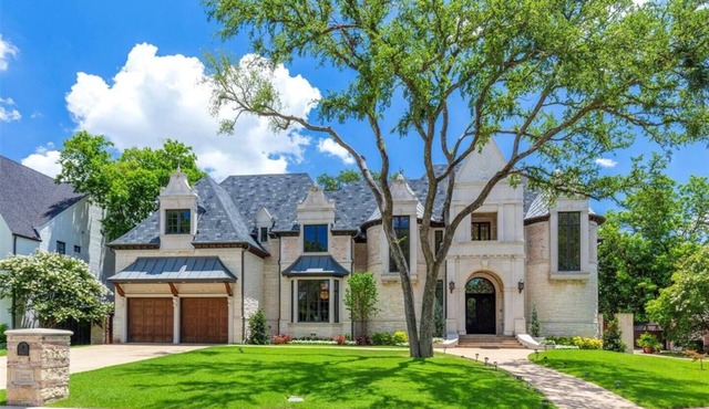 Luxury Dallas Retreat – Upscale Stay Near World Cup Venues