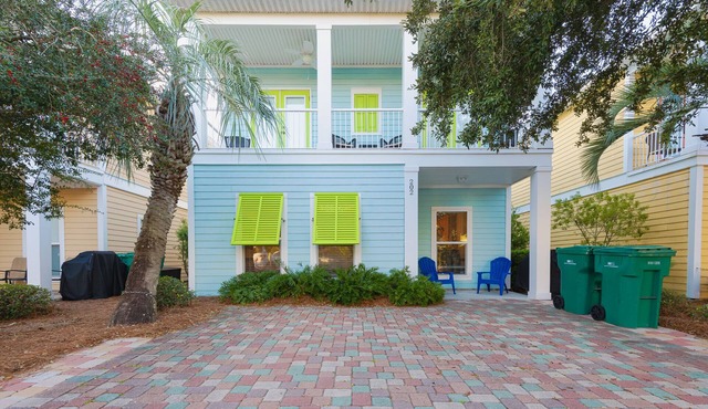 Luxury Family Beach House - Heated Pool - Steps from the Shore
