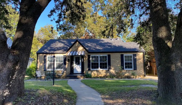 Luxury retreat, Historical 2bd and new Delft Blue spa baths rating 10 out of 10