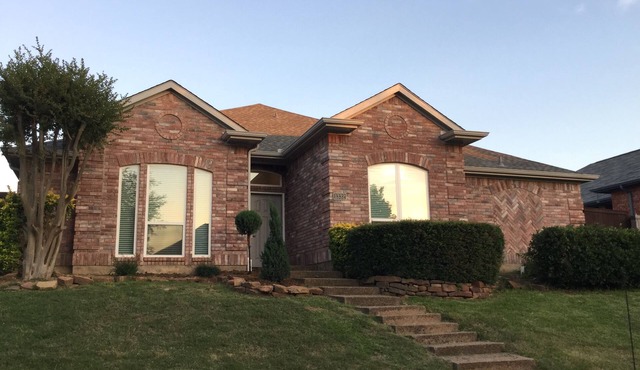 Luxury Single family home in Carrollton, TX