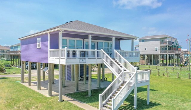 Miss Molly's - 2 Bedroom, 2 Bath, Sleeps 7 - Gulf View!