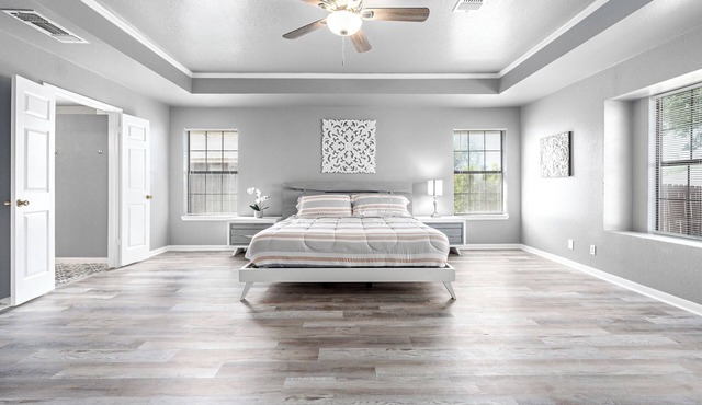Modern Chic 3/2 Close to Fort Hood, Huge Master Bedroom, Great Neighborhood