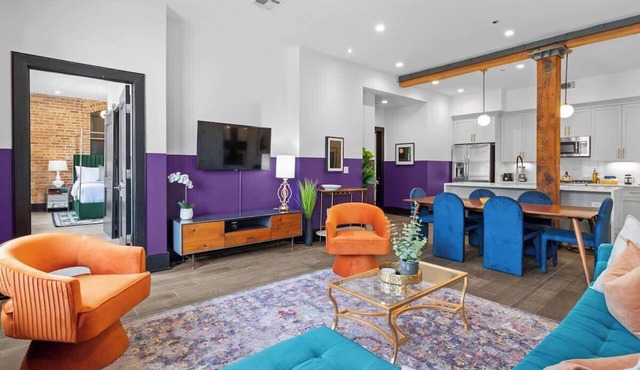 Modern Comfort – Pool, Gym, & Game Room! Hotel