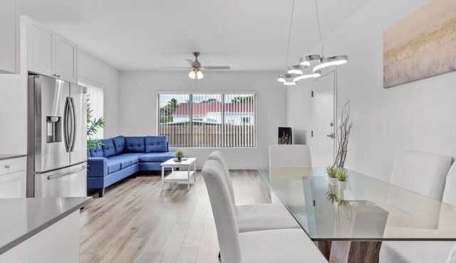 Modern Stay Minutes from Wynwood & Design District