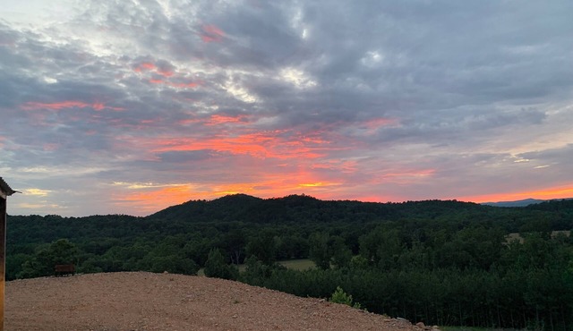Mountain Top Sunsets on 12 secluded acres! Brand new house finished in 2026