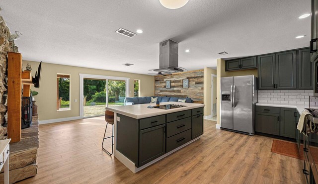 Nature Coast Getaway w/Gulf Access in Inglis
