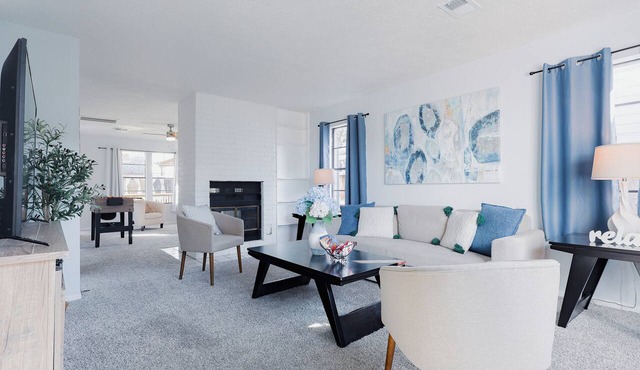 Near NRG stadium & MED center - High Speed WiFi - Patio Grill - Pet Friendly