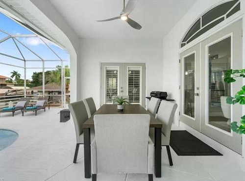NEW LISTING! Sunshine Retreat!
