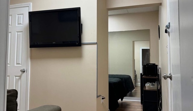 New renovated private apartment with share bathroom free private parking unit 9