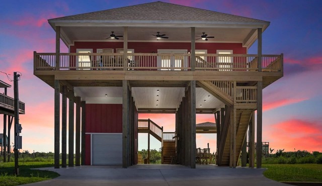 New Vacation Beach Home Fisherman's Dream