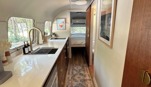 Newly renovated 1974 Airstream, mid-century modern theme, near lakes and parks
