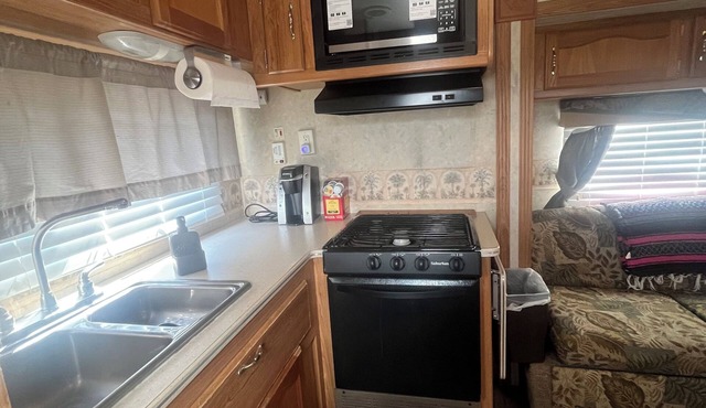 Nice campground with AC in charming Cameron next to beach and LNG plant.