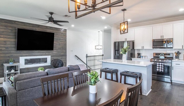 NOLA Modern Loft 10 min to downtown and French Quarter