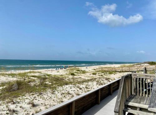 Ocean Mile F-4-Beachfront-Community Pool