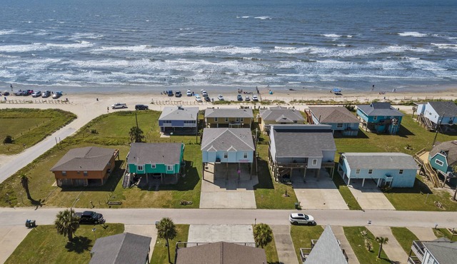“Paradise Found” Second row beach house with spectacular views of the ocean!