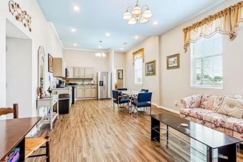 Penthouse on Claiborne