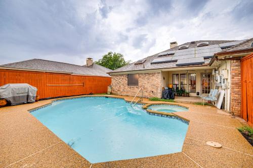 Pet-Friendly Home w/Pool - 8 Mi to Central Plano!