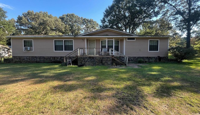 Pet Friendly - Lakeside Retreat - Wheel Chair Accessible