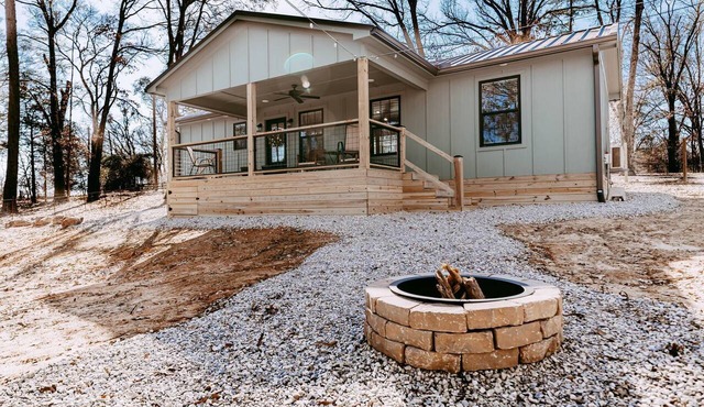 Piney Hollow