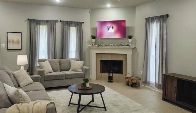 Ponchatoula Townhouse Retreat