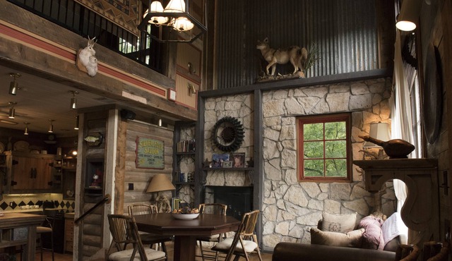 Privacy and Seclusion - House in Private Nature Preserve, Dragon Ranch
