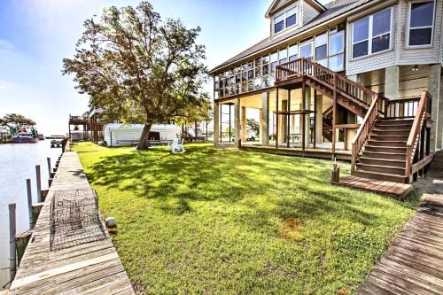 Private Dock w/Lift: Waterfront New Orleans Home!