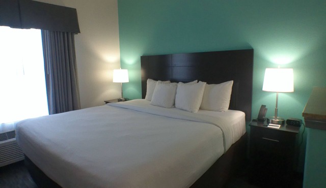 Quality Inn & Suites Houma